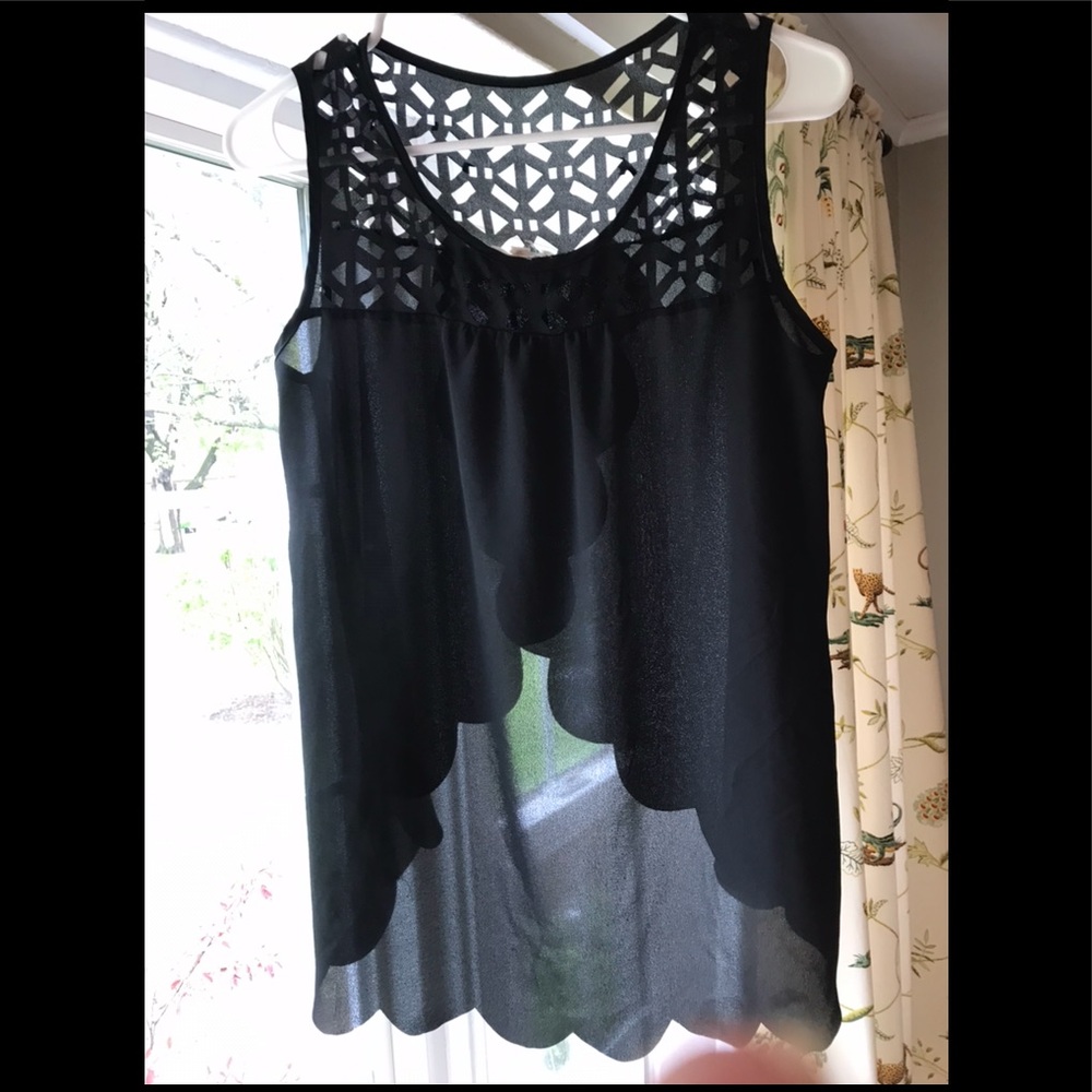 Black Scalloped Bottom Top